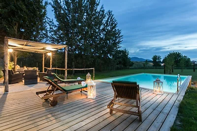 Bauernhaus in Lucca mit Pool