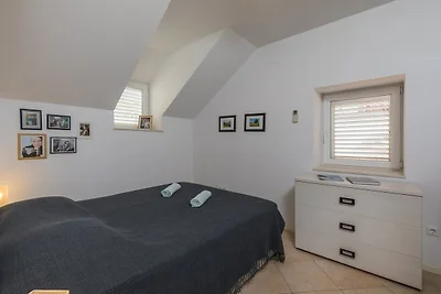 Apartments Odin - One-Bedroom Apartment with ...