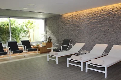 Arena Negra Suites & SPA S4