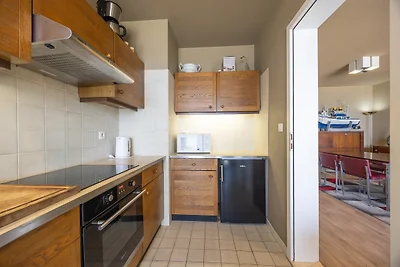Appartement met een mooi terras en zeezicht