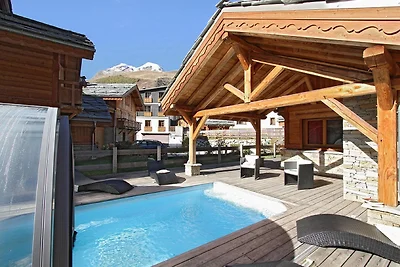 Schönes Chalet mit Sauna und privatem Pool