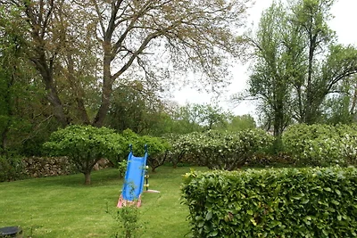 Stenen huis van 120m2 op het platteland, rust...