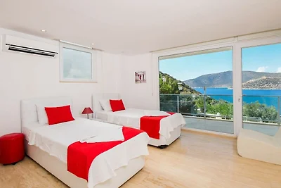 Villa in Kalkan met zwembad
