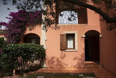 Ferienhaus in San Teodoro mit Terrasse