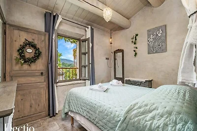 Appartamento a Oppède con piscina riscaldata