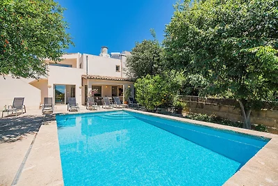 Zentrales Stadthaus mit Pool, Pollença