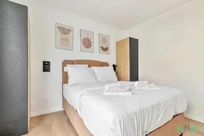 Helle Wohnung mit Balkon -6P-Nähe...