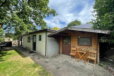 Schitterend chalet in Uden met een terras