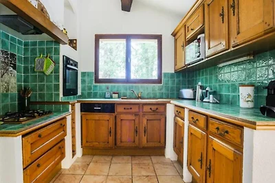 Villa a Fayence con piscina e giardino