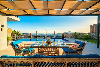 Villa in Kalkan met zwembad