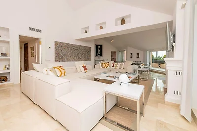 Calm And Luxury - Apartment In San Roque