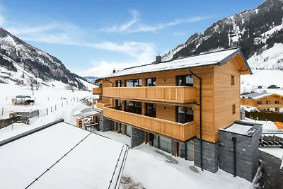 Golden Lodges Rauris Resort con parcheggio