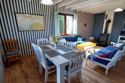 Holzhaus nahe Ostseestrand