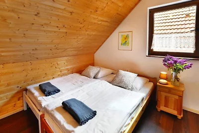 Komfortable, zweistöckige Ferienhäuser,...