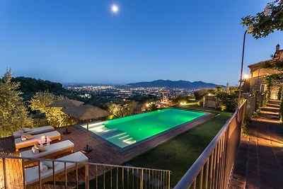 Toscaanse boerderij met infinity pool