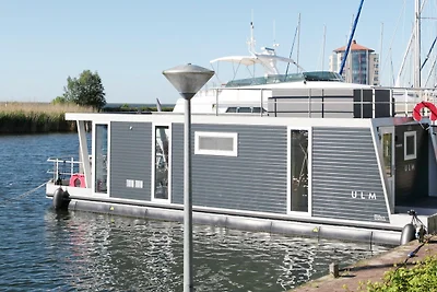 Drijvende lodge met terras in Lelystad