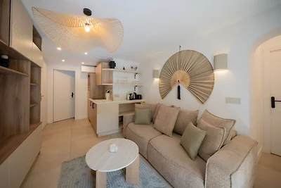 2-Zimmer-Wohnung in einer Residenz mit Pool -...