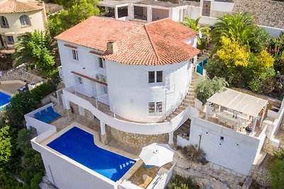 Villa in stile Ibiza a Moraira con piscina...