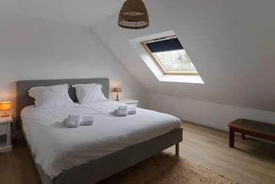 Charmantes Küstenhaus in Landunvez