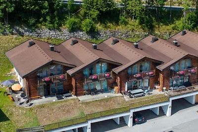 Chalet alpino con balcone e sauna