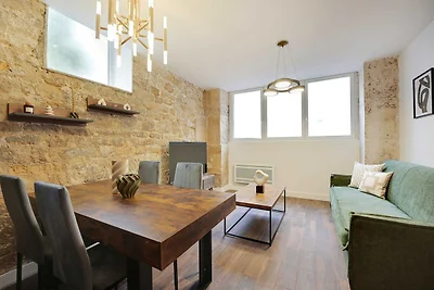 Charmantes, klimatisiertes Apartment mit 2 Sc...