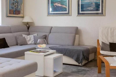 Seafront Six Bedroom Modern Villa with Pool...