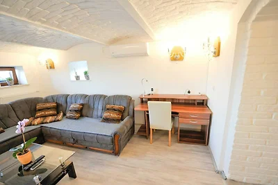 Relax and Rustic Apartments with Terrace - Cl...
