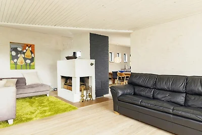 6 Personen Ferienhaus in Væggerløse-By Traum