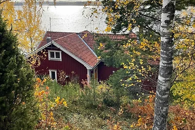 8 persone case ad HJÄLTEVAD