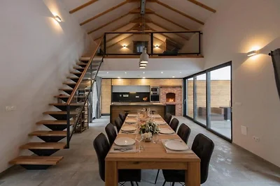 Casa di campagna con piscina vicino a Imotski