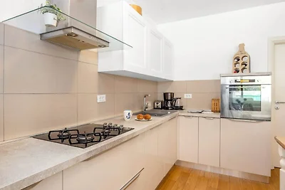 Villa mit Pool in Stancia San Antonio