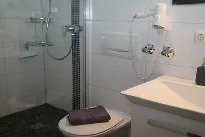 Ferienwohnung mit 2 Schlafzimmer