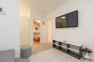Villa Supetar Garden - Standard Two Bedroom A...