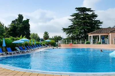 Wohnung in Saint-Tropez nahe Strand & Pool