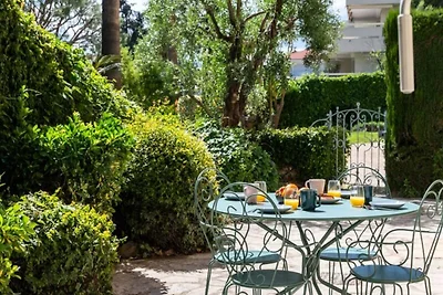 Wohnung in Cannes mit privatem Garten