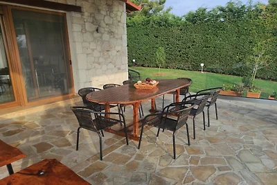 Traditionelles Anwesen mit Pool & Garten