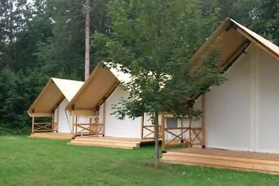 Comfortable tent lodge with veranda