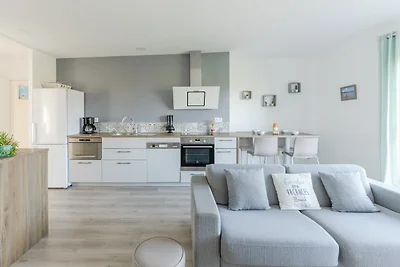 Schöne 2-Zimmer-Wohnung mit Meerblick in...