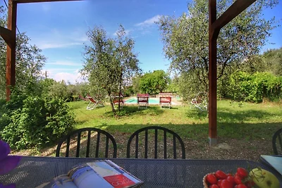 Urige Villa in Lucignano mit privatem Pool