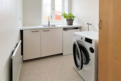6 Personen Ferienhaus in YNGSJÖ, SVERIGE-By...