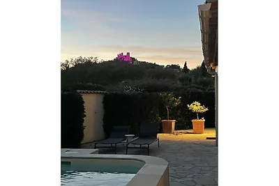 Ferienhaus in Grimaud mit Schwimmbecken