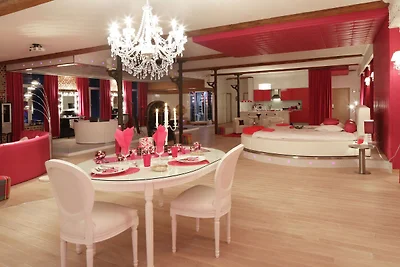 Gemütlicher Aufenthalt mit Pool & Natur