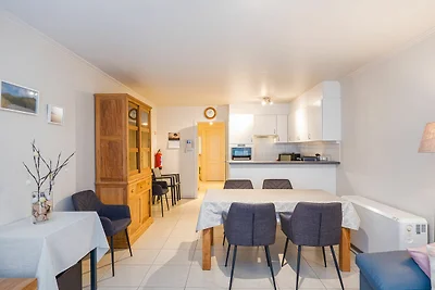 Wohnung nahe Zeedijk mit Terrasse