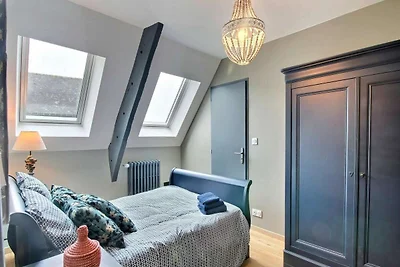 Schönes Ferienhaus in Neulliac