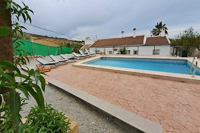 Home in the centre of Villanueva de la...