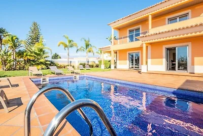 Villa in Algarve con piscina privata e...