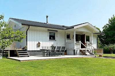 6 Personen Ferienhaus in UDDEVALLA-By Traum