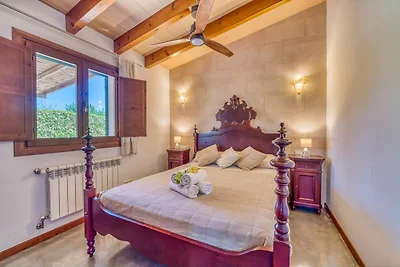 Landhaus mit 3 Schlafzimmern in Manacor