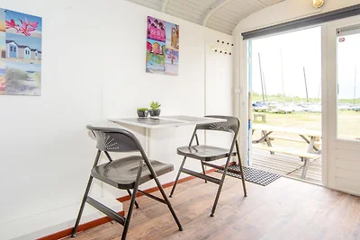 Gezellig klein wagentje van Almere Beach
