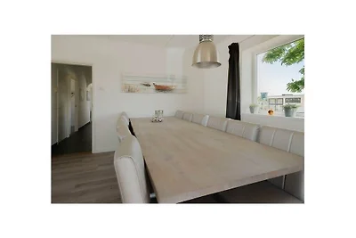 Ferienhaus in Nunspeet mit Terrasse